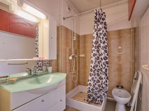 Appartements Studio lumineux pour 1 personne avec balcon, proche du Lac de l-Uby, Wifi gratuit - FR-1-841-2 : photos des chambres