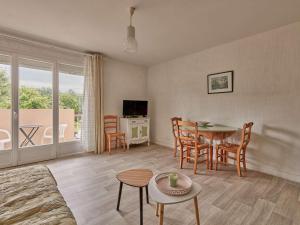 Appartement T2 avec balcons à Barbotan, idéal pour 2 personnes - FR-1-841-49