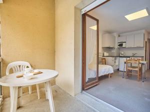 Appartements Studio lumineux et calme avec Wifi, animaux acceptes - FR-1-841-37 : photos des chambres