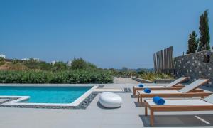 Luxury Paros Villa Master Villa Sea View Private Pool 3 Bdr Tserdakia - 4hvězdičkové hotely ve městě Kampos