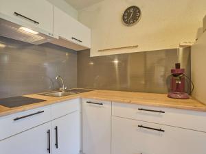 Appartements T1 bis avec jardin privatif et WiFi, a Barbotan - FR-1-841-64 : photos des chambres