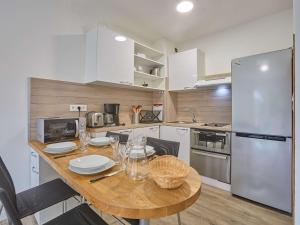 Spacieux T2 rénové avec balcon, wifi et animaux admis à Barbotan-les-Thermes - FR-1-841-54