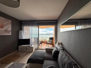 Studio balcon face mer Les Sables-dOlonne - FR-1-197-631