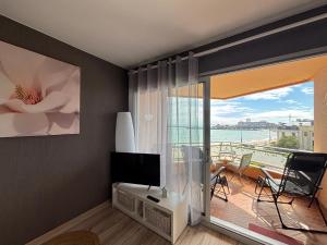 Studio balcon face mer Les Sables-dOlonne - FR-1-197-631