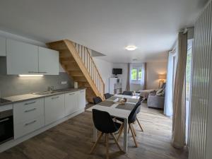 Maisons de vacances Gite familial a La Croix-aux-Mines avec entree privative - FR-1-589-826 : photos des chambres