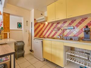 Spacieux T2bis avec Balcon - Wifi et Animaux acceptés - FR-1-841-51