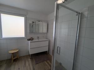 Maisons de vacances Gite familial a La Croix-aux-Mines avec entree privative - FR-1-589-826 : photos des chambres