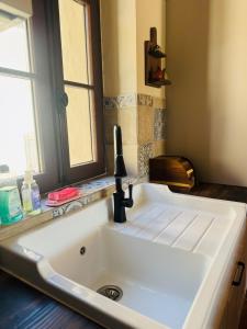 Appartements Charming house in the village center of Venasque : photos des chambres