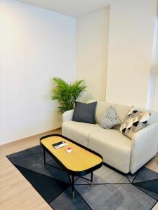 Poolside Paradise, Nice pool view