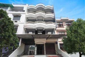 Super Collection O Rajapur Circuit House - 3hvězdičkové hotely ve městě Prayagraj