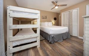 Phoenix I 1037 condo