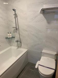 Mungang Hot Springs Hotel