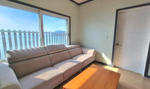 Yeongheungdo Haevichi Pension