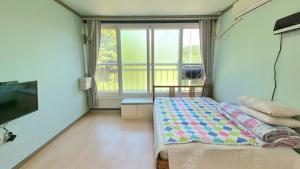 Yeongheungdo Haevichi Pension