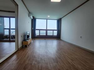 Taean Mongsanpo Monggle Monggle Pension