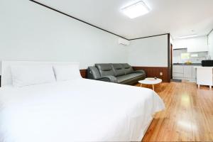 Feelstay Valley Pension