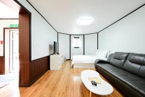 Feelstay Valley Pension