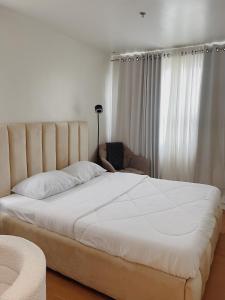 Cozy 2BR Condo Near Davao Airport with Samal View