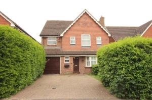 Large 4 Double Bed Exec House