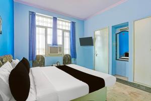 Collection O Bani Park Near Collectorate Circle Formerly Anuja Palace