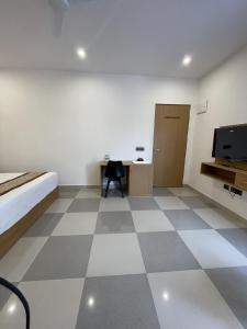 HOTEL SRIJAN near Iskcon temple, main road Vrindavan