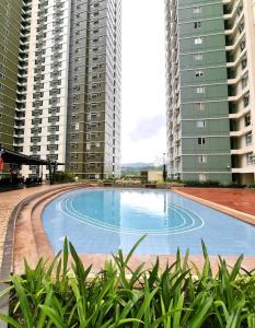 Stylish Condo inside IT Park