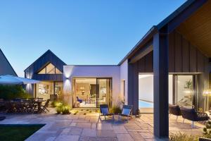 Villas Superbe villa 5 etoiles, piscine interieure chauffee 29C : photos des chambres