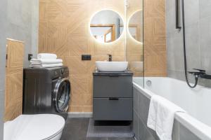 Modern Oasis Apartment by BookingHost