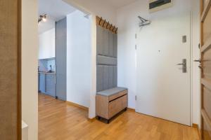 Modern Oasis Apartment by BookingHost