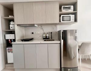 JTower Residences N1705 Heart of Mandaue steps from SM JMall