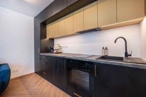 Old House Apartments 7