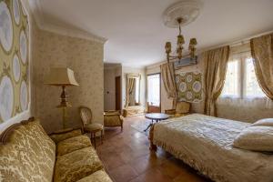 VILLA-BAROCCO Sveti-Stefan & Private Garden