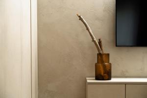 Silence of Uzupis - Self Check in