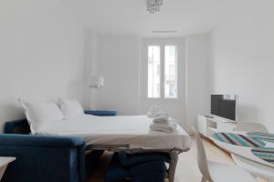 GuestHost - Cozy Apartment X4 in Navigli District