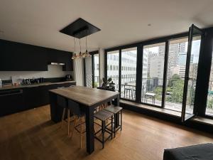 Tour Eiffel Trip in Paris