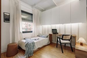 Celoni - 1 bedroom and office in Sagrada Família