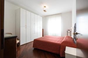 Fantastic two bedroom ZARA 5th fl- Mirable PM