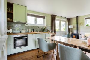 Boshuisje Luna | 4 personen - Vakantiepark De Kremmer