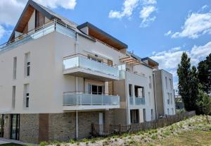 Appartements Bel appartement, jardin et terrasse , a 800 metres du port de Pornic : photos des chambres