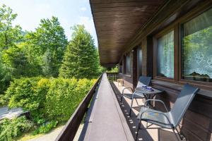 Bystra Unique House in the Mountains with Terrace, Garden & Parking by Noclegi Renters