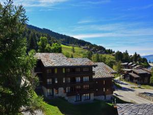 Appartement 2 pièces cabine pour 6 avec balcons et parking à Montchavin - FR-1-329-8