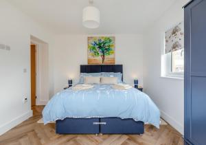 The Old Piggery - Heavenly Views Cottage