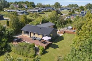 Holiday Home With Spa, Sauna And Sea View