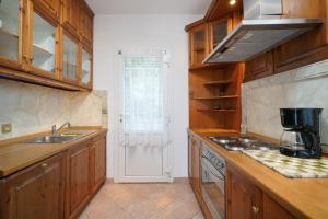Loutrou Home