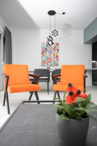 Bright 2 bedroom apartment in Palaio Faliro