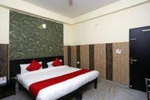 Hotel Ganpati Palace Agra