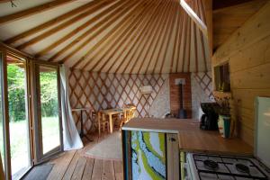 Maisons de vacances Yourte en Correze - La Main Sauvage : photos des chambres