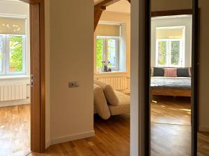 Sunrise Mood Apartment