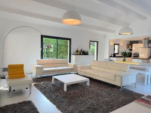 JAMES FCD45 - luxury villa on private domain in Saint Tropez