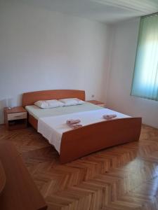 Manchev Apartments